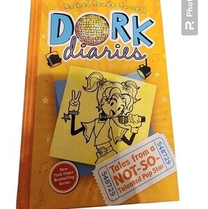 Dork diaries "tales from a not so talented‎ pop star" book 3